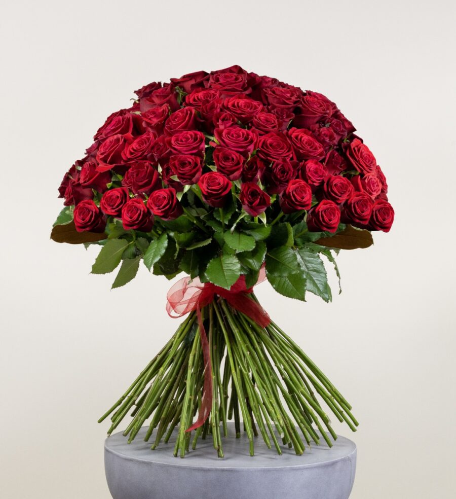 100 Stem NZ Red Roses