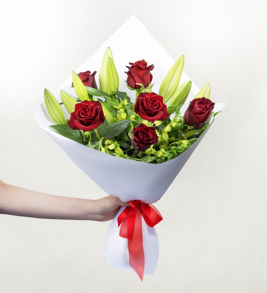 The Classic – Red Roses